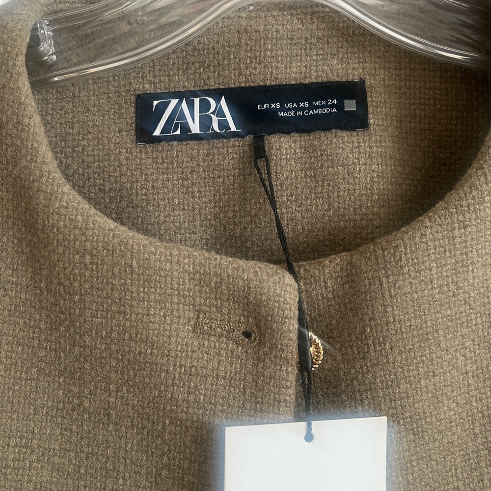 NWT Zara Tan/Khaki Blazer with Gold Buttons, XS - Picture 2 of 7